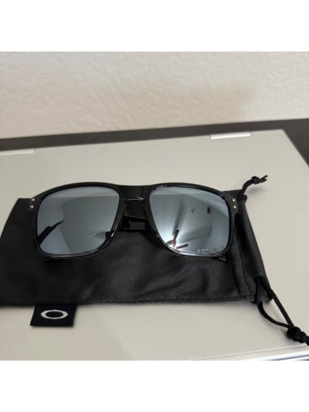 POLARIZED Oakley Holbrook Two Tone Polished Frame Prizm Reflective Silver OO9102 - Picture 4 of 6